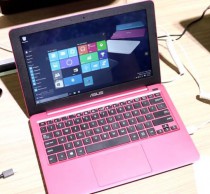 Asus EeeBook E202 — бюджетный ноутбук на платформе Intel Braswell, оснащенный разъемом USB Type-C